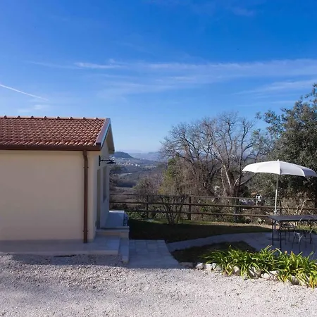 Affittacamere A06 - Massignano, Meravigliosa Con Vista Massignano